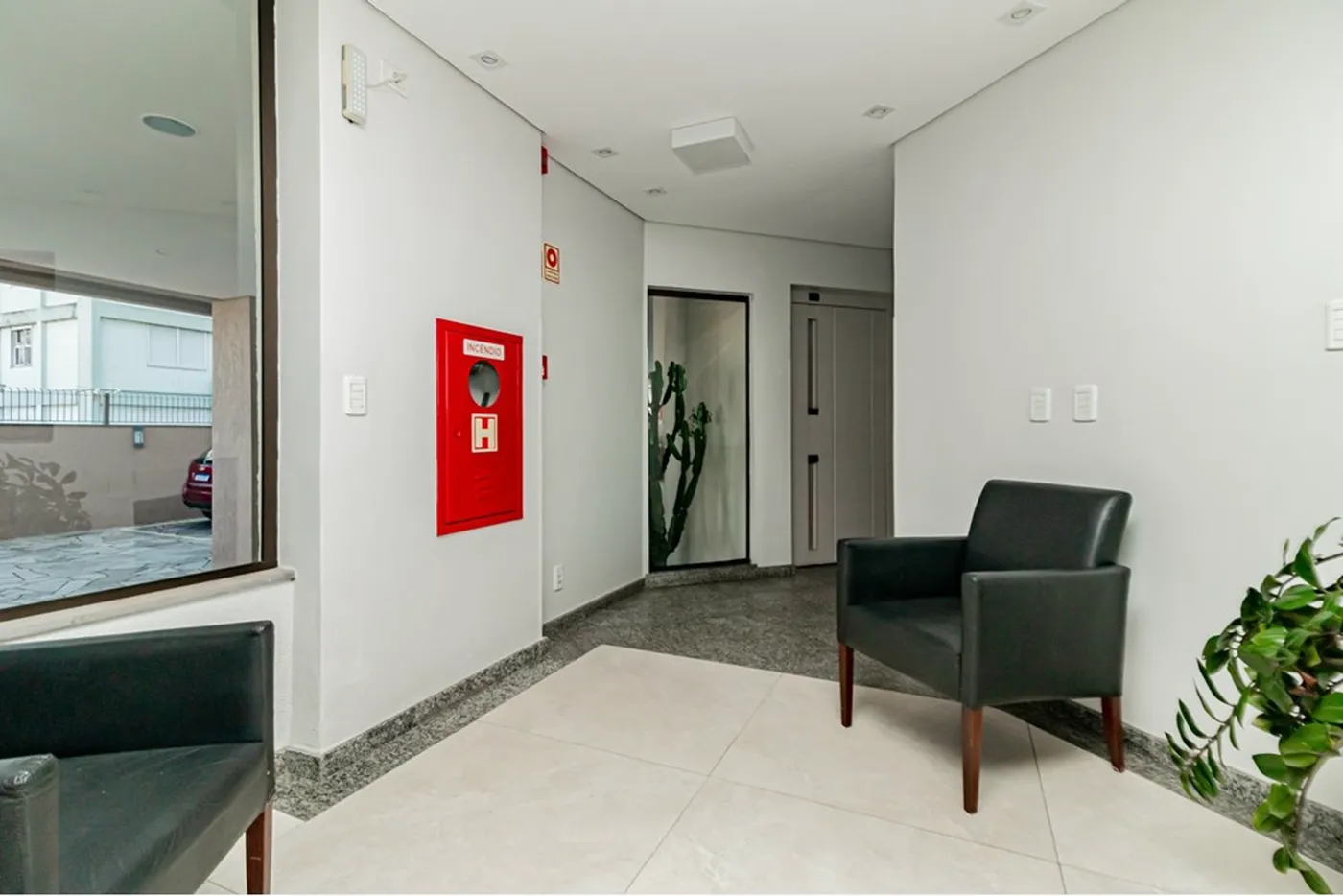 MDDDJ 942 Apto 610221010-15 - REMAX Donno Exclusividades MDDDJ 942 Apto 610221010-15 - REMAX Donno Exclusividades