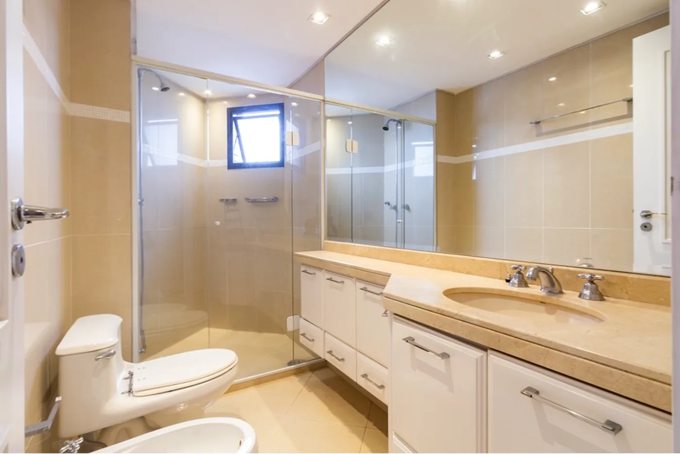 ADLSJ 285 Apto 601261064-216 - REMAX Terra Exclusividades
