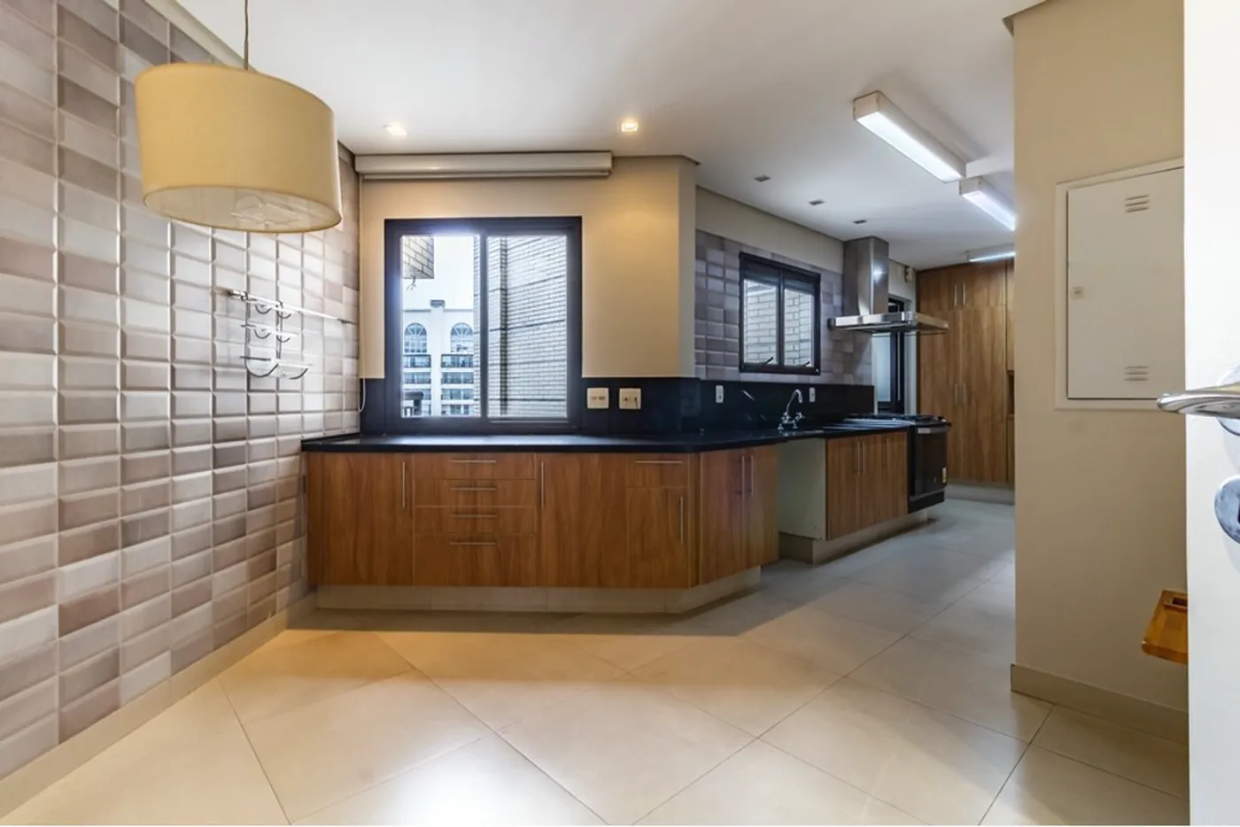 ADLSJ 285 Apto 601261064-216 - REMAX Terra Exclusividades