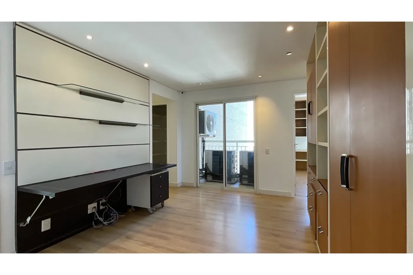 ADLJA 301 Apto 601261064-219 - REMAX Terra Exclusividades