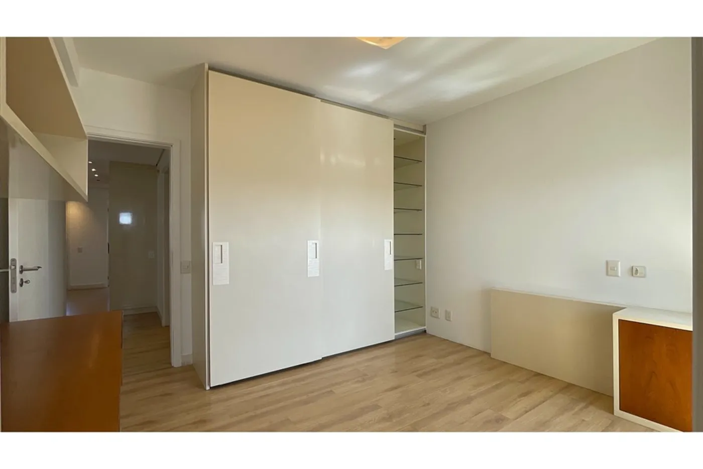 ADLJA 301 Apto 601261064-219 - REMAX Terra Exclusividades