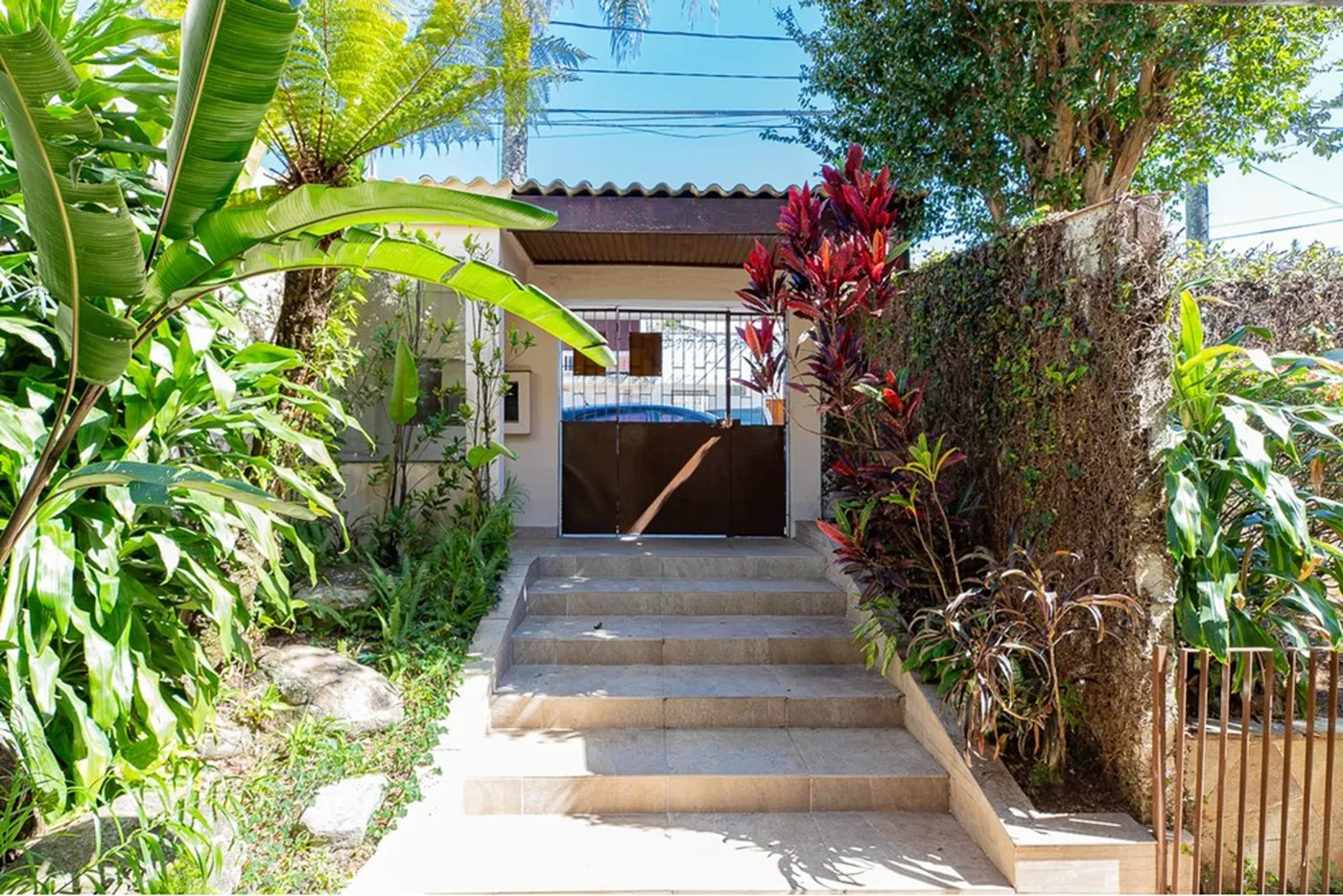 JPAFK 200 Casa 601131064-55 - REMAX Ares Exclusividades