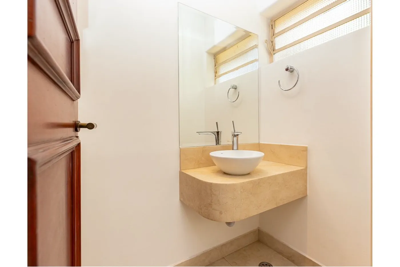 JPAFK 200 Casa 601131064-55 - REMAX Ares Exclusividades
