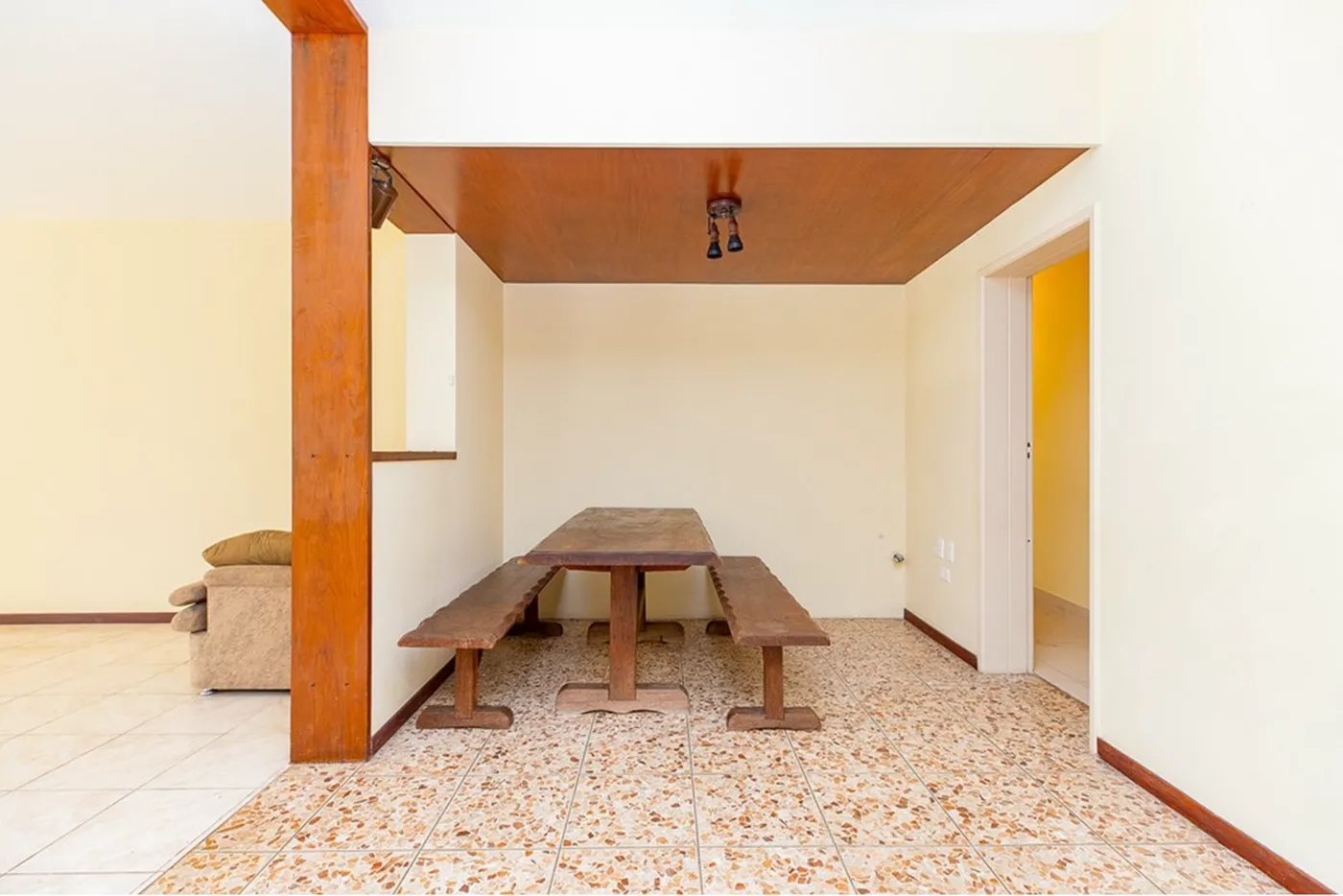 JPAFK 200 Casa 601131064-55 - REMAX Ares Exclusividades