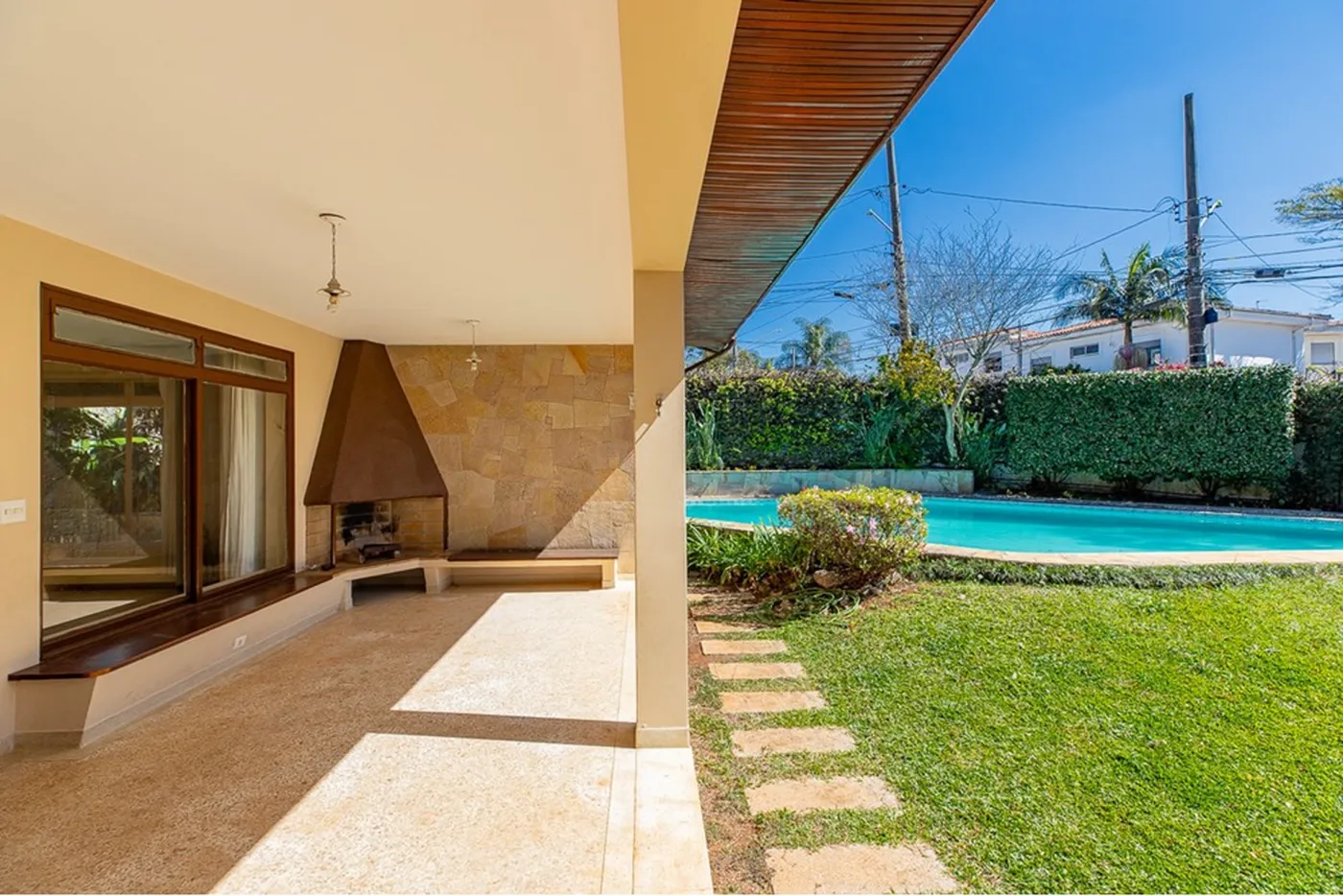 JPAFK 200 Casa 601131064-55 - REMAX Ares Exclusividades