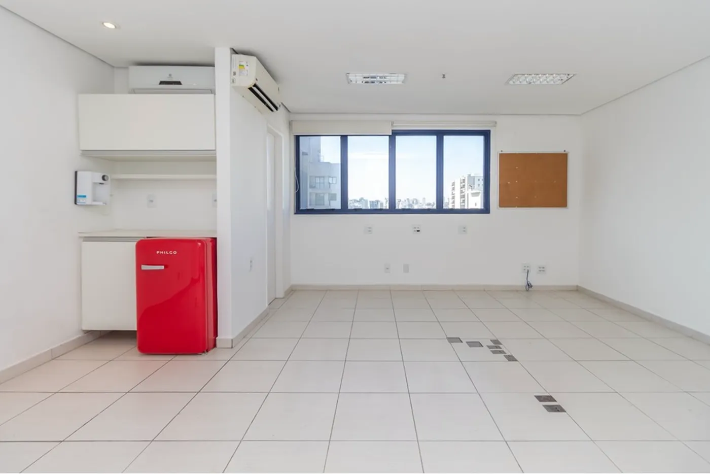 CBVJD 3720 Sala 601371045-8 - REMAX Boutique Exclusividades