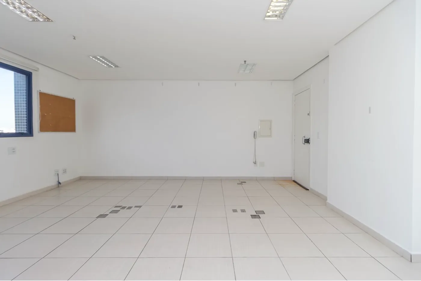 CBVJD 3720 Sala 601371045-8 - REMAX Boutique Exclusividades