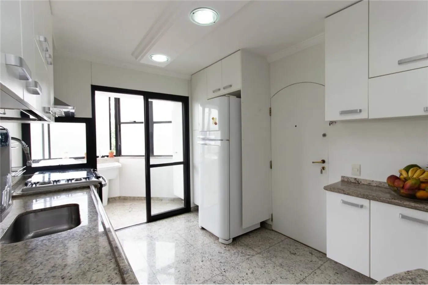 CBJAS 1197 Apto 601971018-1244 - REMAX Empire Exclusividades