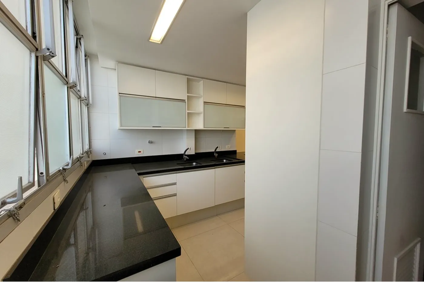 MJ 493 Apto 601971076-44 - REMAX Empire Exclusividades