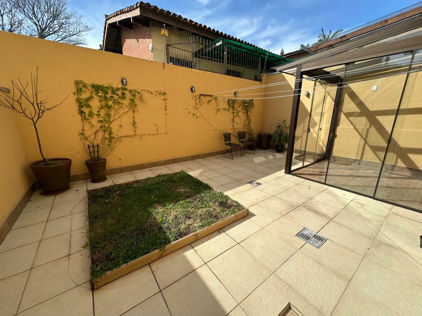 Condado Di Roana Casa 2 - Projeção Dações