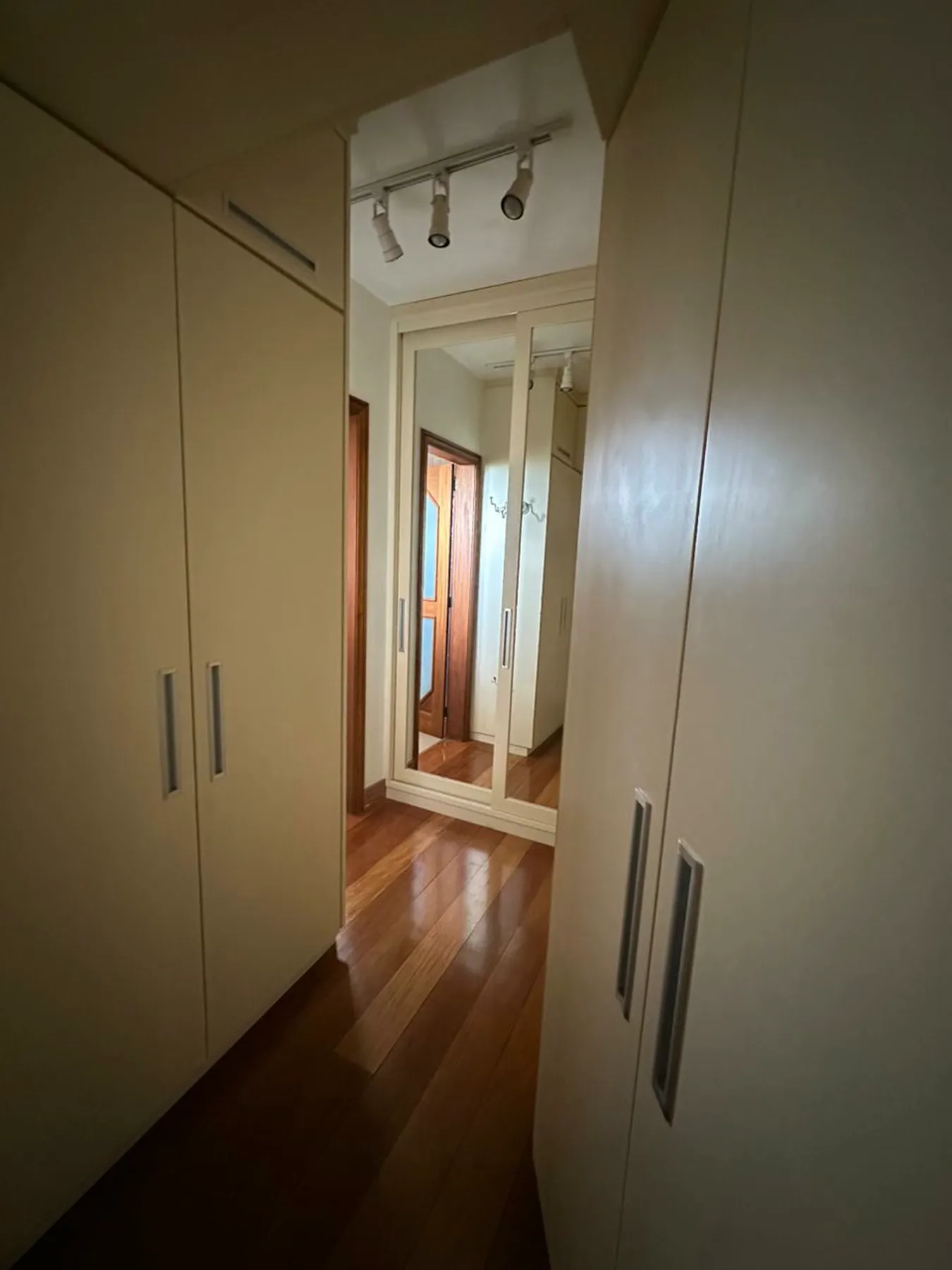 Condado Di Roana Casa 2 - Projeção Dações