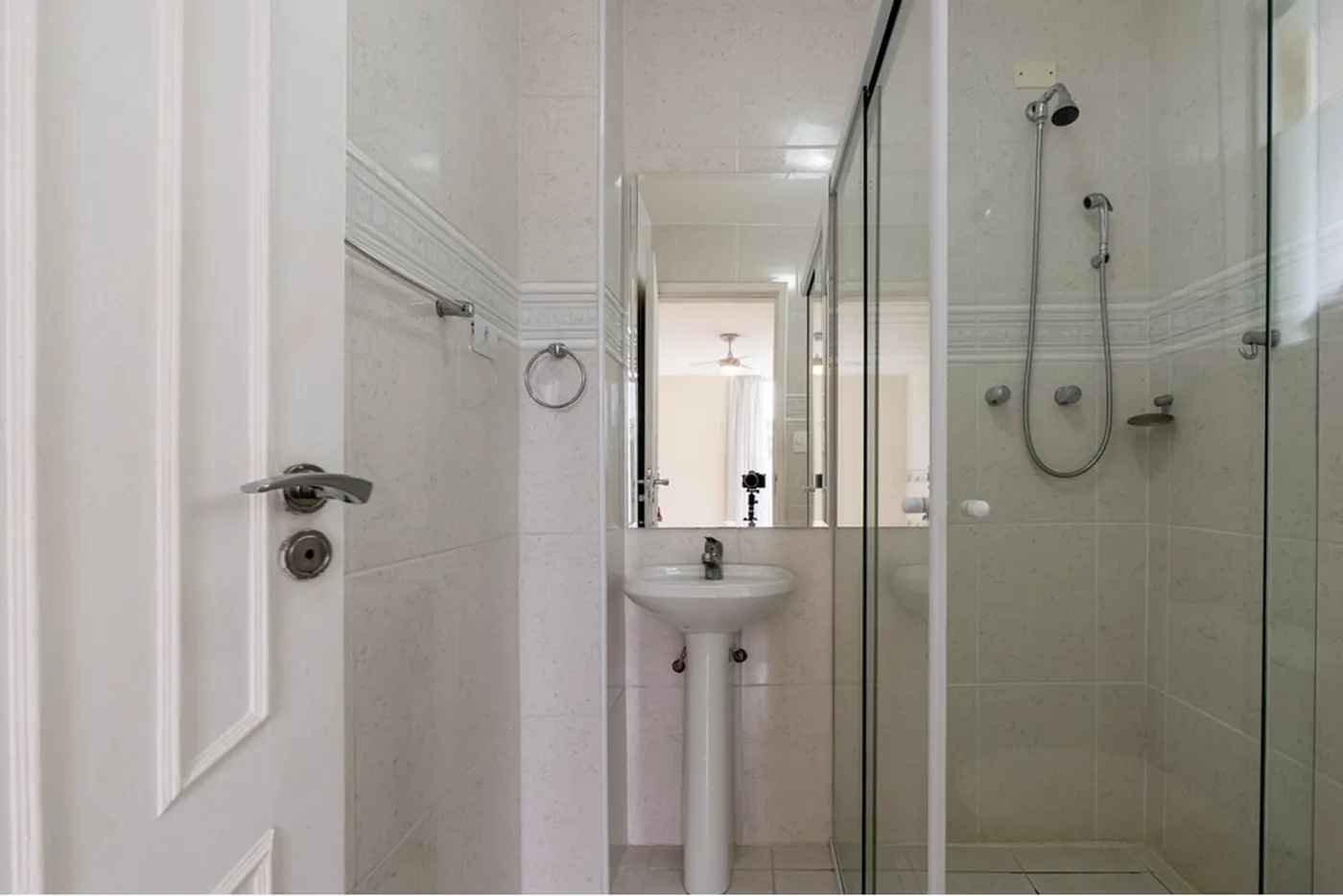 IDC 133 Apto 601971051-51 - REMAX Empire Exclusividades