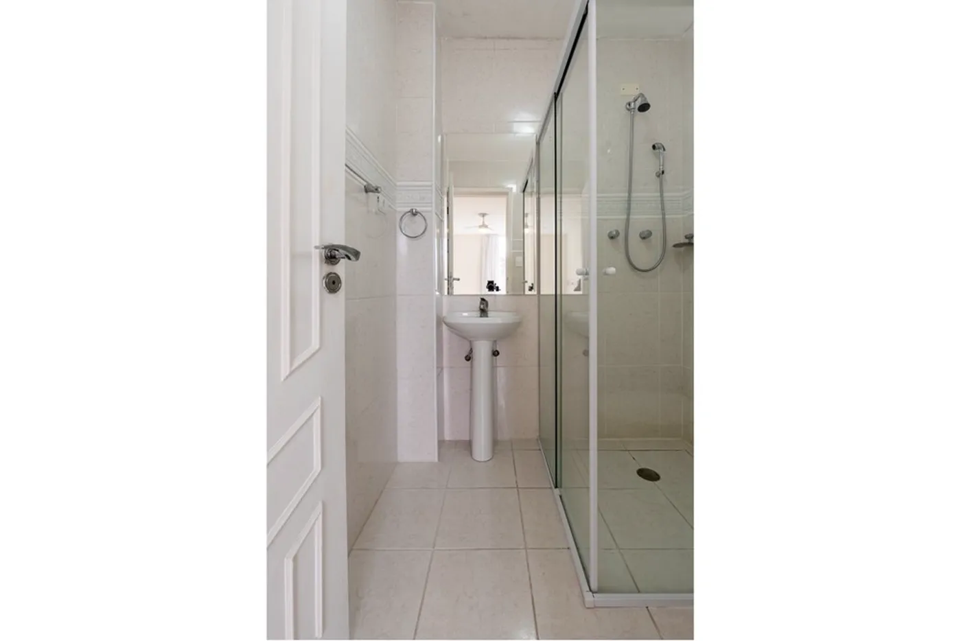 IDC 133 Apto 601971051-51 - REMAX Empire Exclusividades