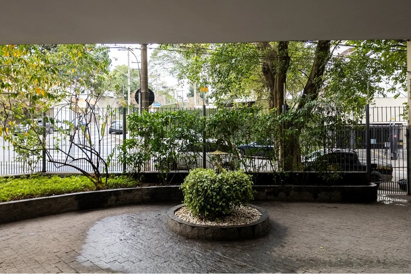 IDC 133 Apto 601971051-51 - REMAX Empire Exclusividades
