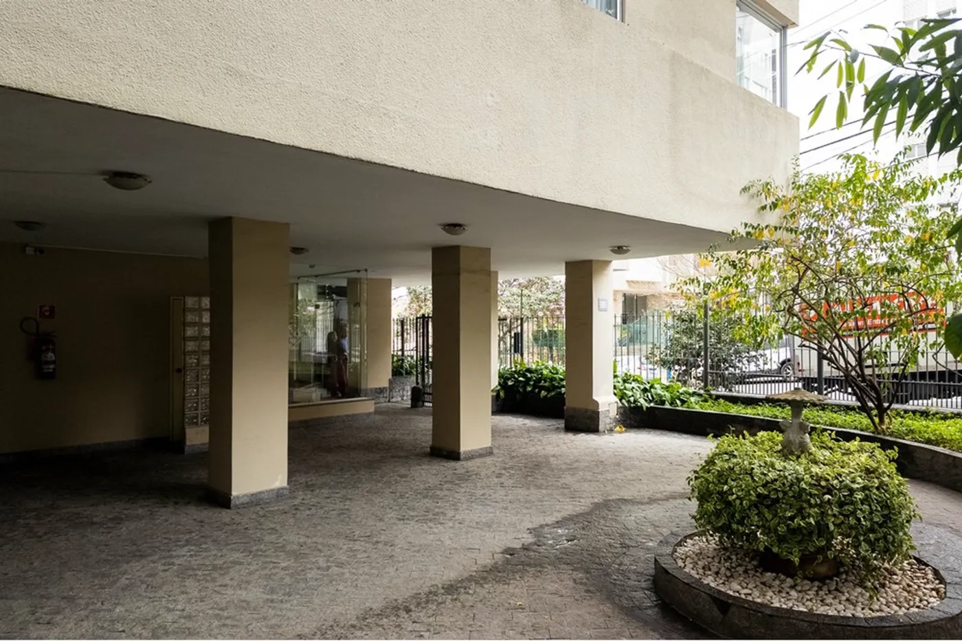IDC 133 Apto 601971051-51 - REMAX Empire Exclusividades