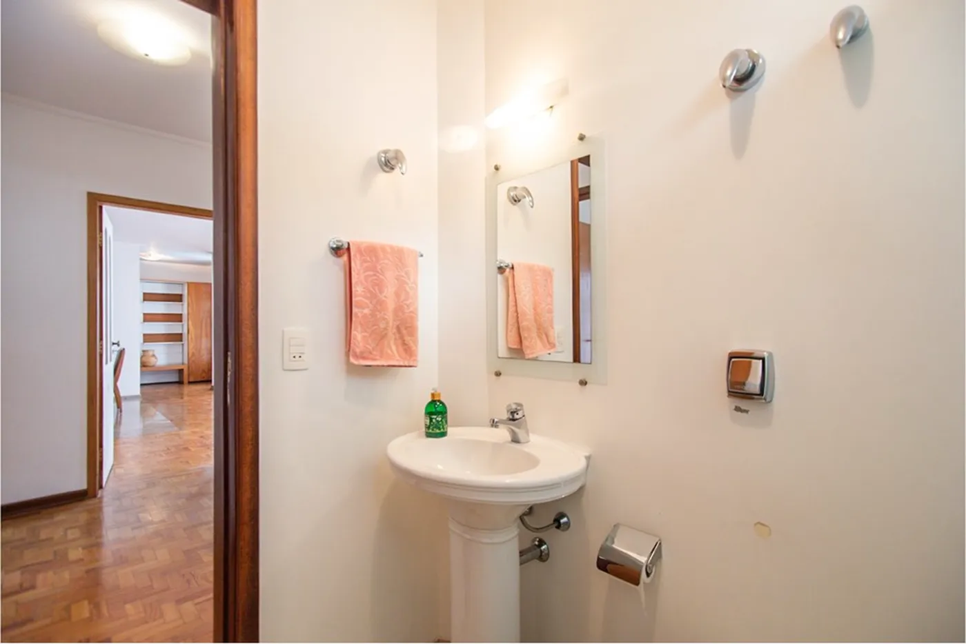 HDVF 375 Apto 601081042-65 - REMAX Lepex Exclusividades HDVF 375 Apto 601081042-65 - REMAX Lepex Exclusividades