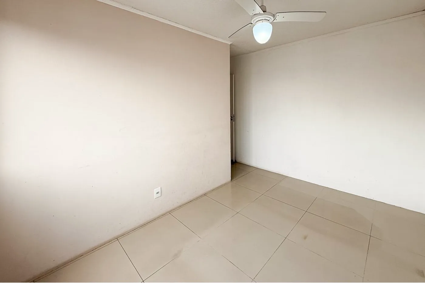 PAC 240 Apto 612651059-7 - REMAX Pillares Exclusividades