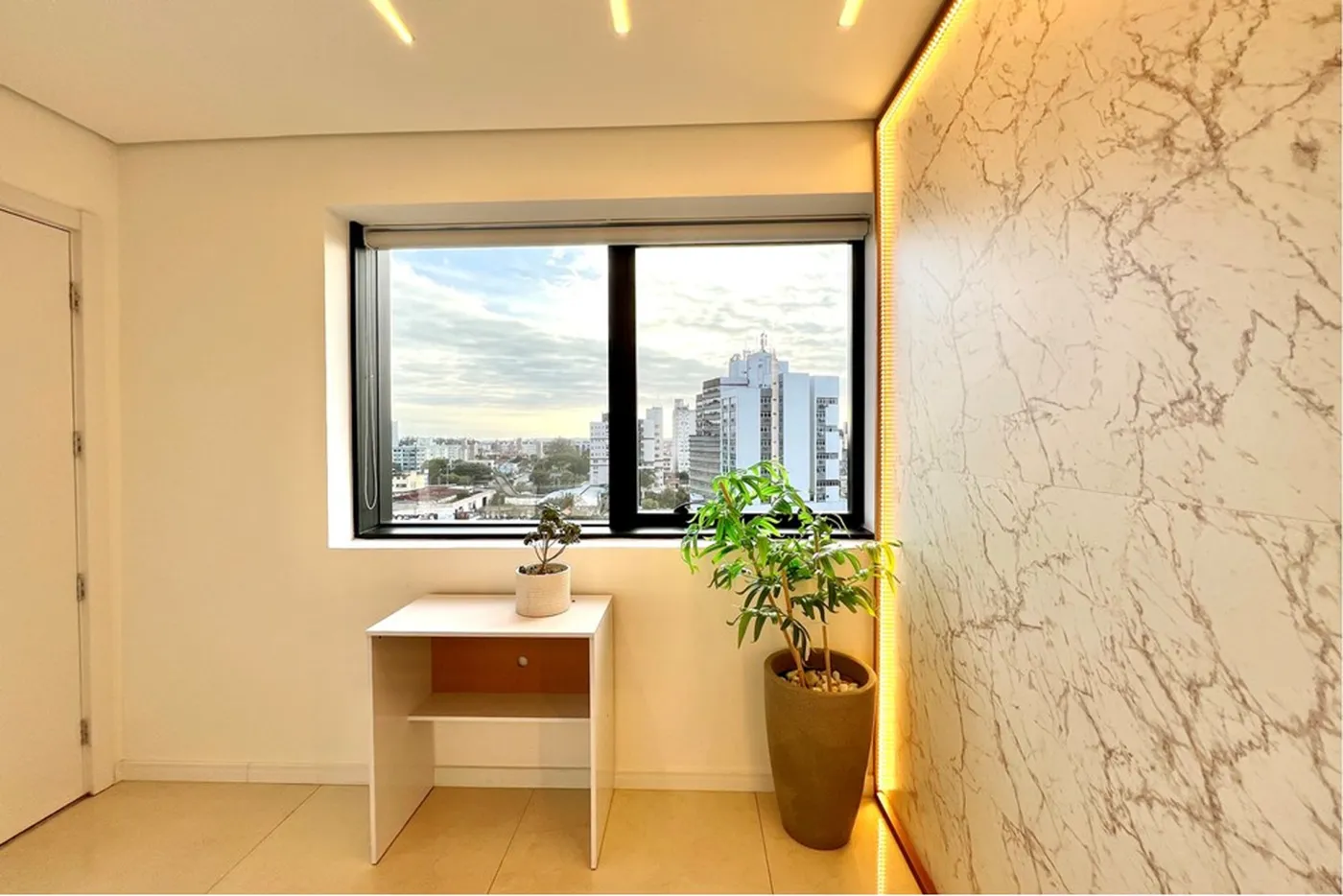 MRGS 885 Sala 610241040-27 - REMAX 520 Exclusividades