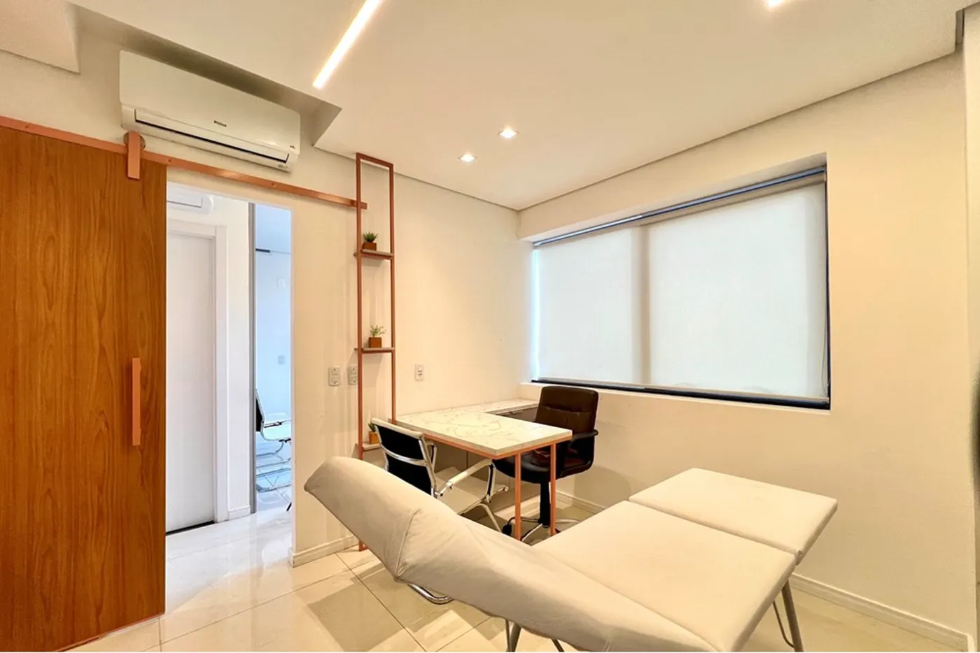 MRGS 885 Sala 610241040-27 - REMAX 520 Exclusividades