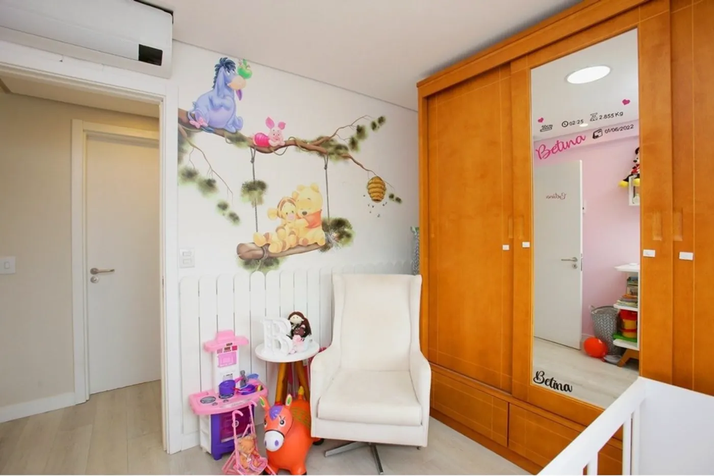 CCA 160 Apto 612481004-82 - REMAX Andar de Cima Exclusividades