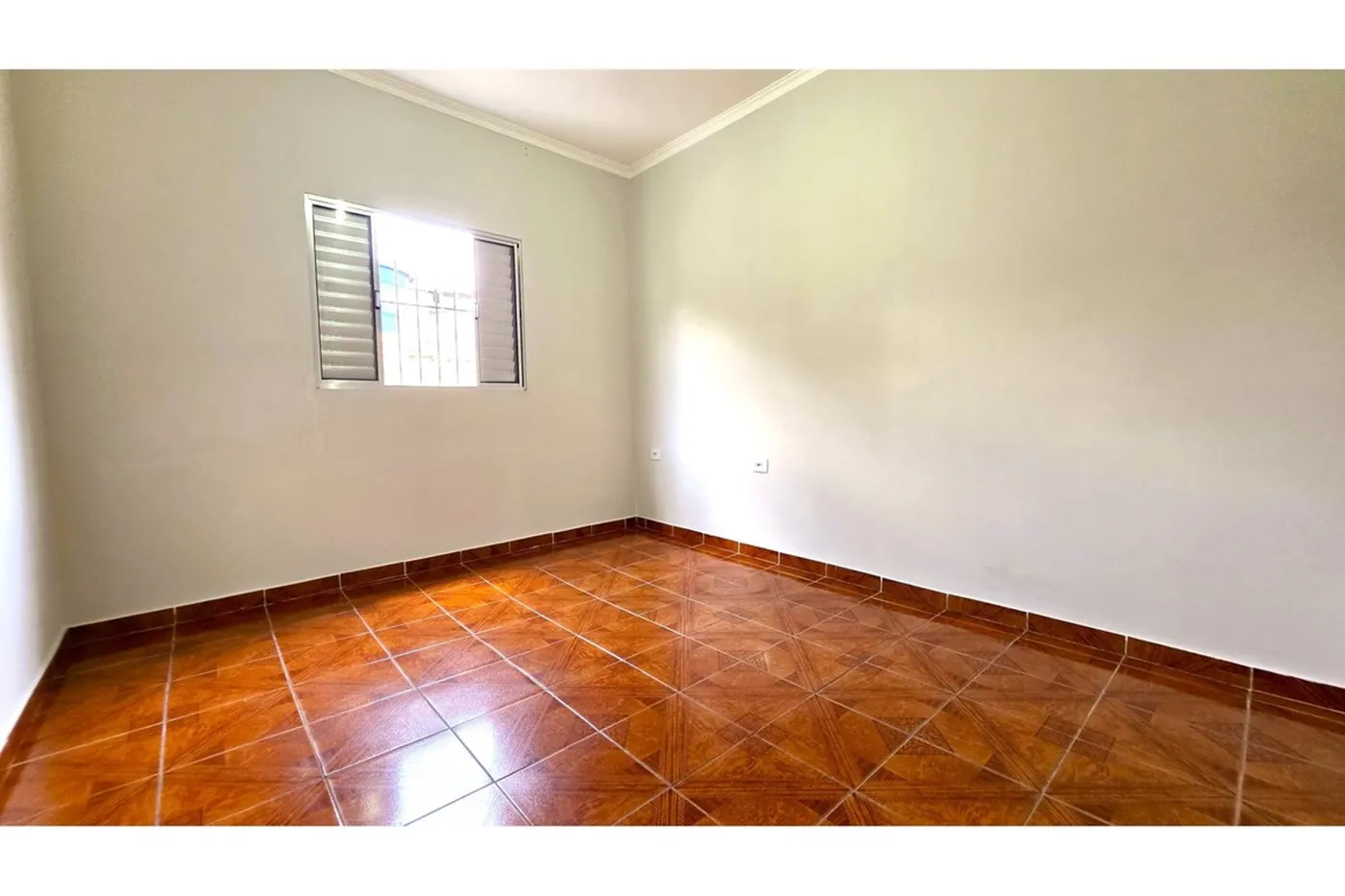 VP(NFM 185 601261021-475 - REMAX Terra Exclusividades — foto 2