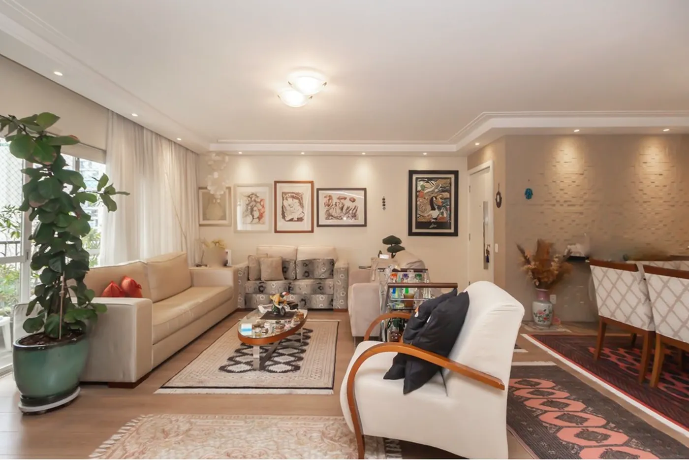 IR 900 Apto 630331102-6 - REMAX Comunità Exclusividades