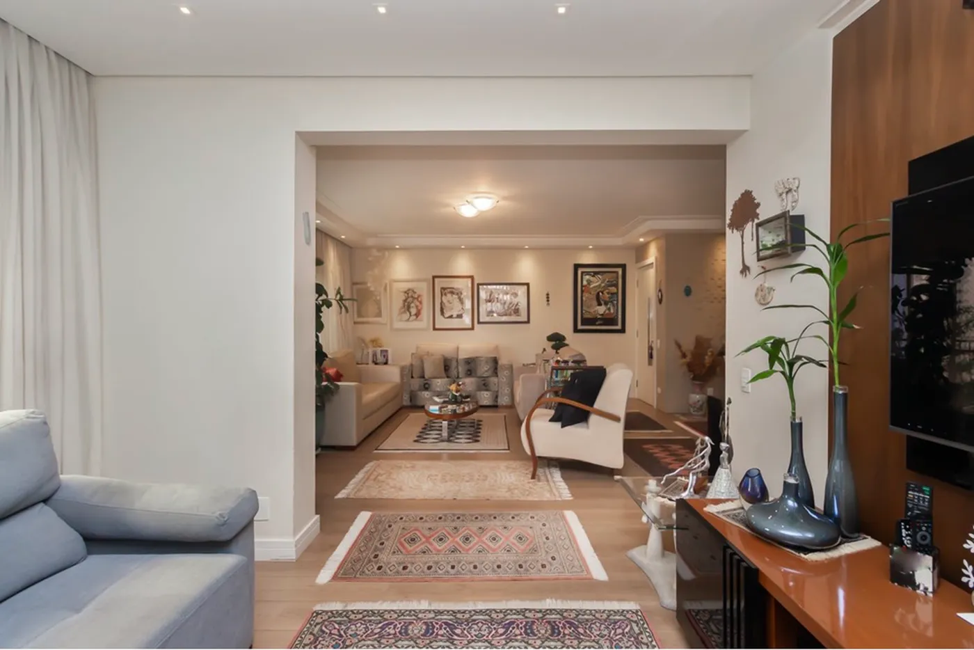 IR 900 Apto 630331102-6 - REMAX Comunità Exclusividades