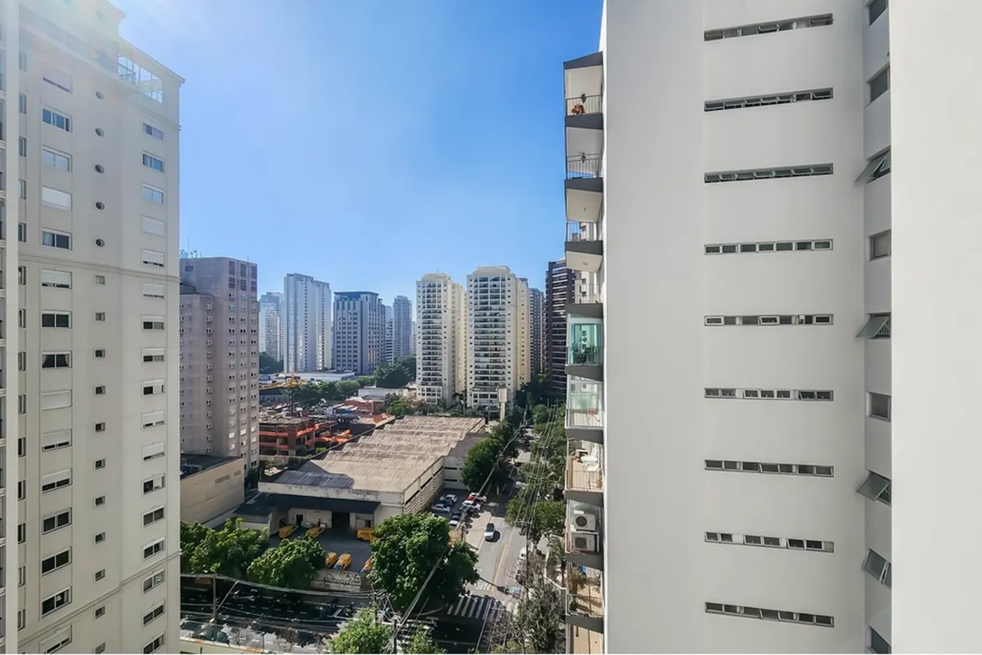 IJ 144 Apto 602221026-1 - REMAX Galeria Exclusividades