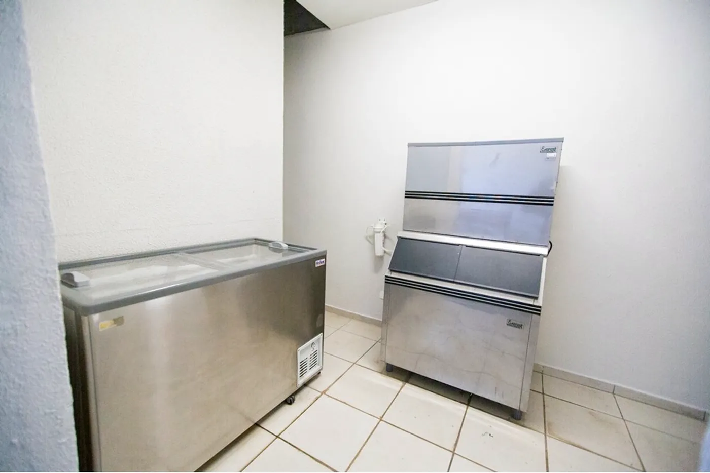 PT 1060 Apto 601081042-66 - REMAX Lepex Exclusividades