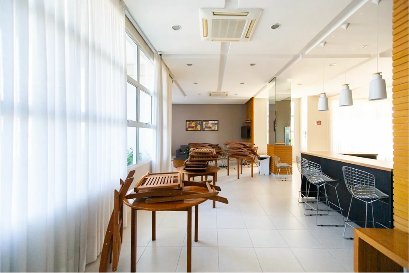 PT 1060 Apto 601081042-66 - REMAX Lepex Exclusividades
