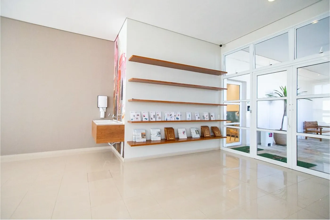 PT 1060 Apto 601081042-66 - REMAX Lepex Exclusividades