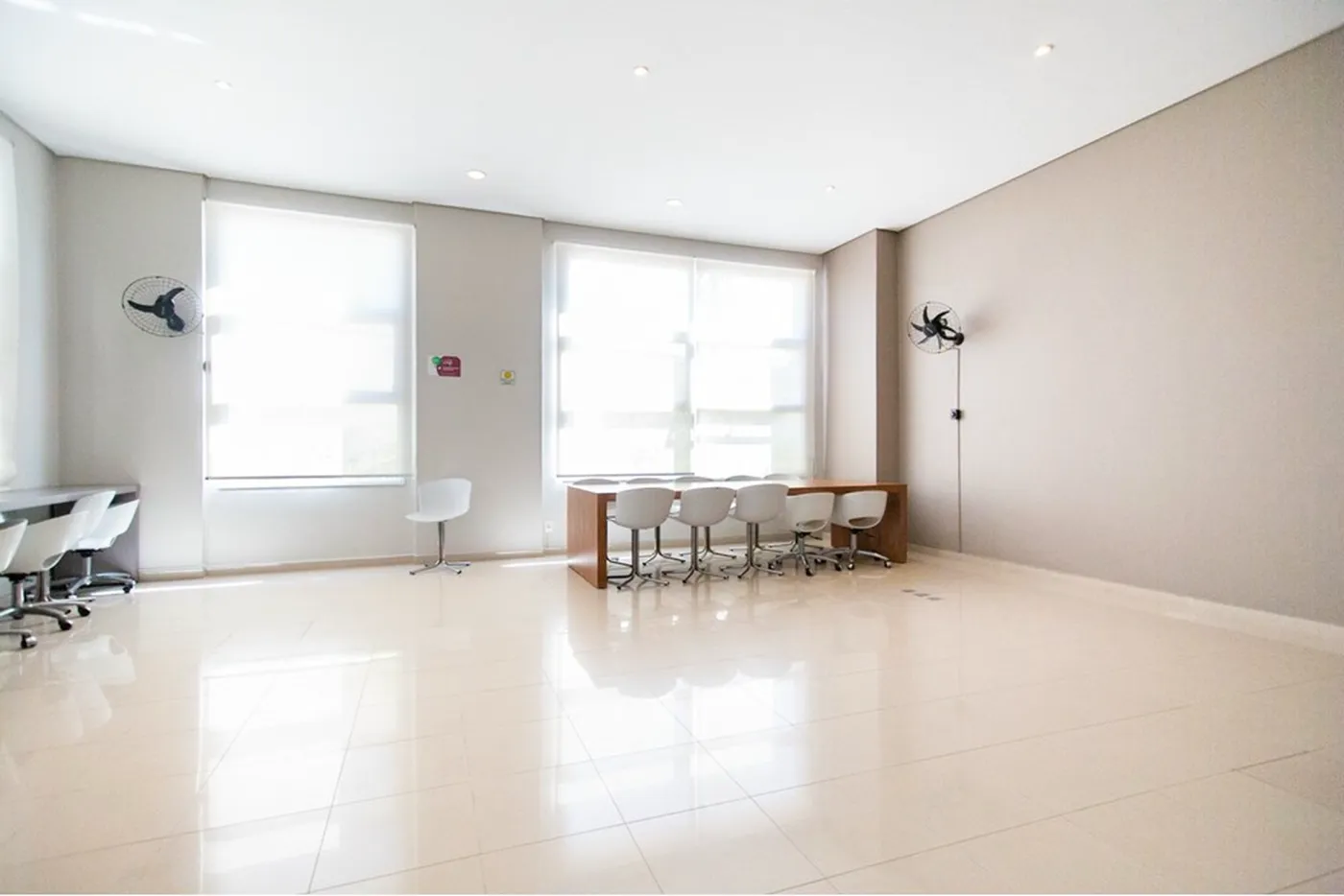 PT 1060 Apto 601081042-66 - REMAX Lepex Exclusividades