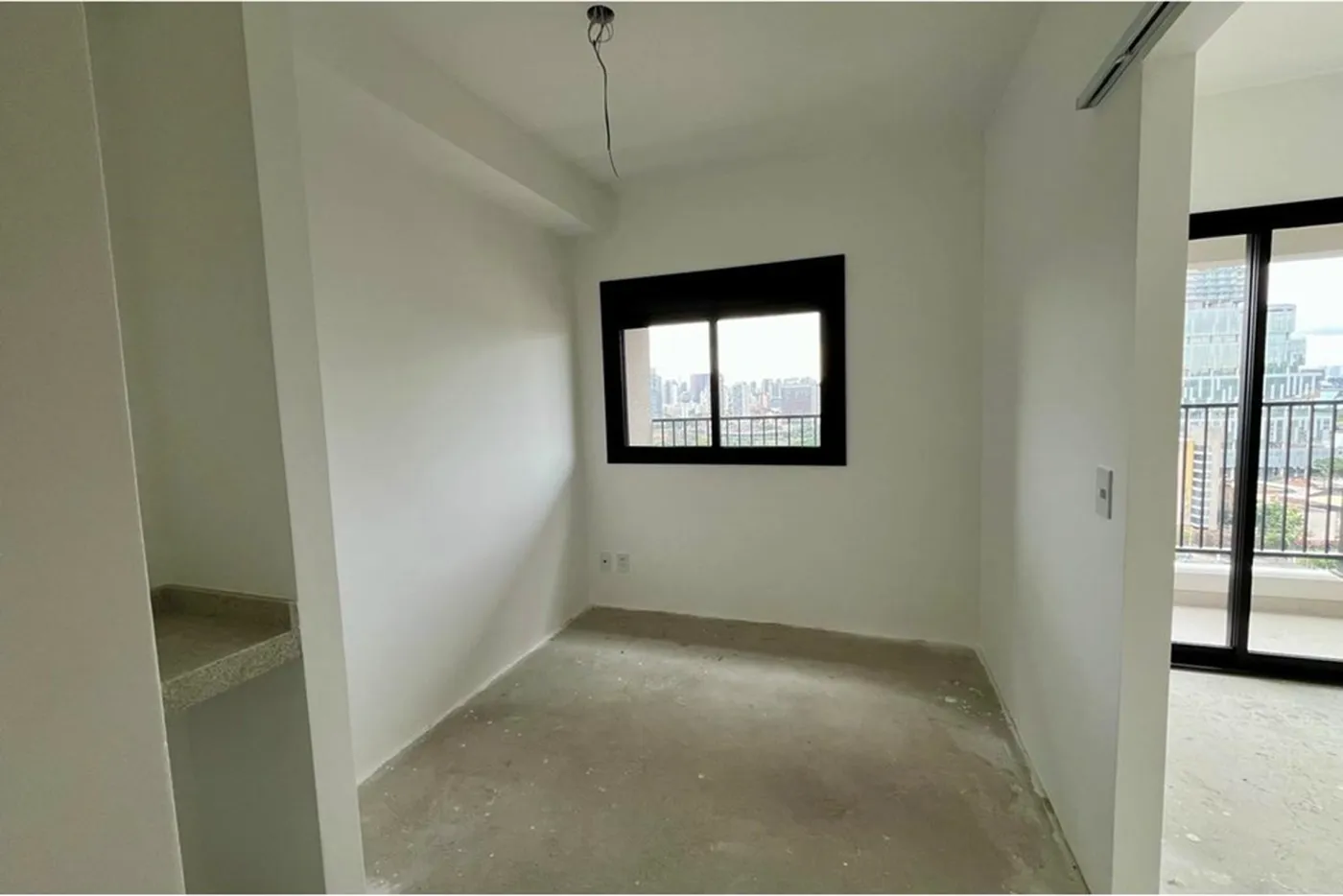 BEB 148 Apto 601081090-13 - REMAX Lepex Exclusividades