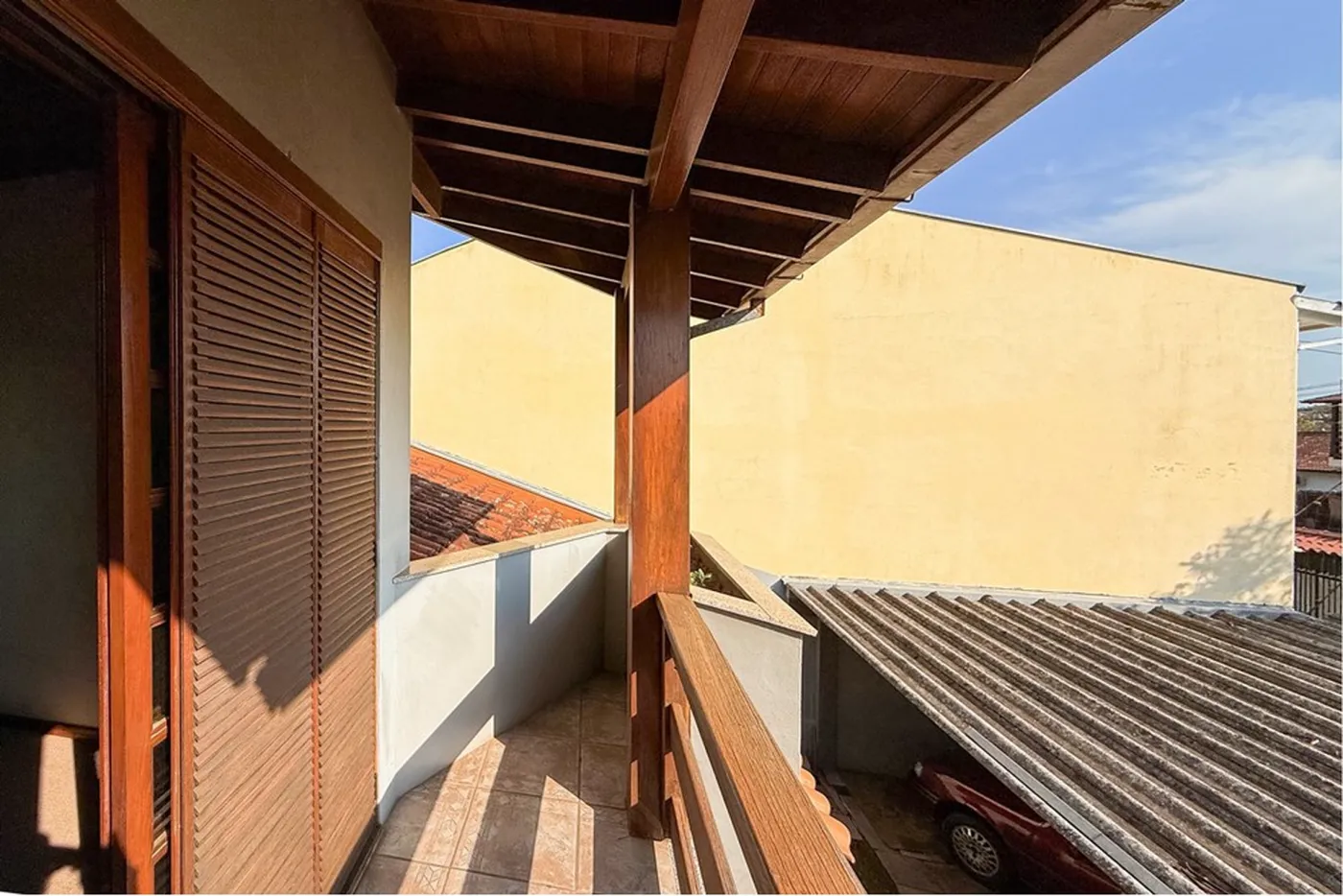 LRG 1518 Casa 612651063-5 - REMAX Pillares Exclusividades