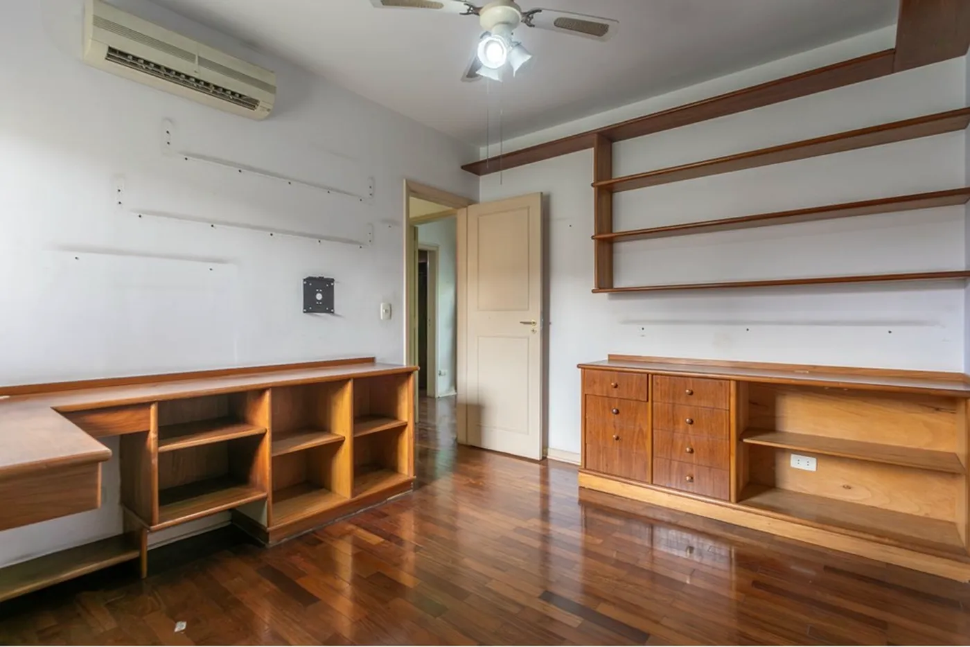 BPMMDR 635 Casa 601301075-4 - Remax Studio 76 Exclusividades