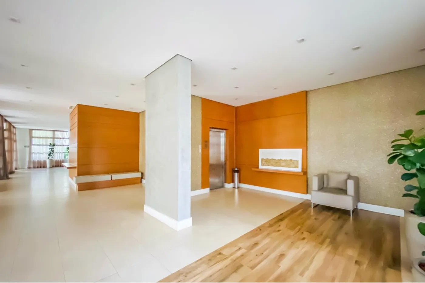 CBEB 520 Apto 601371096-4 - REMAX Boutique Exclusividades