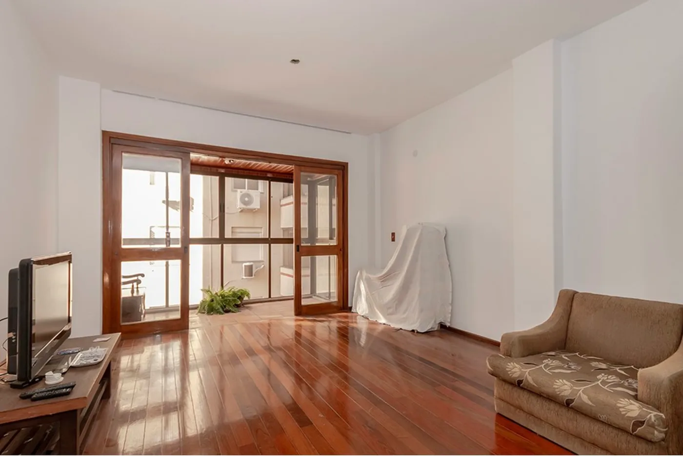 SJHSD 890 Apto 610291021-175 - REMAX Capital Park Exclusividades