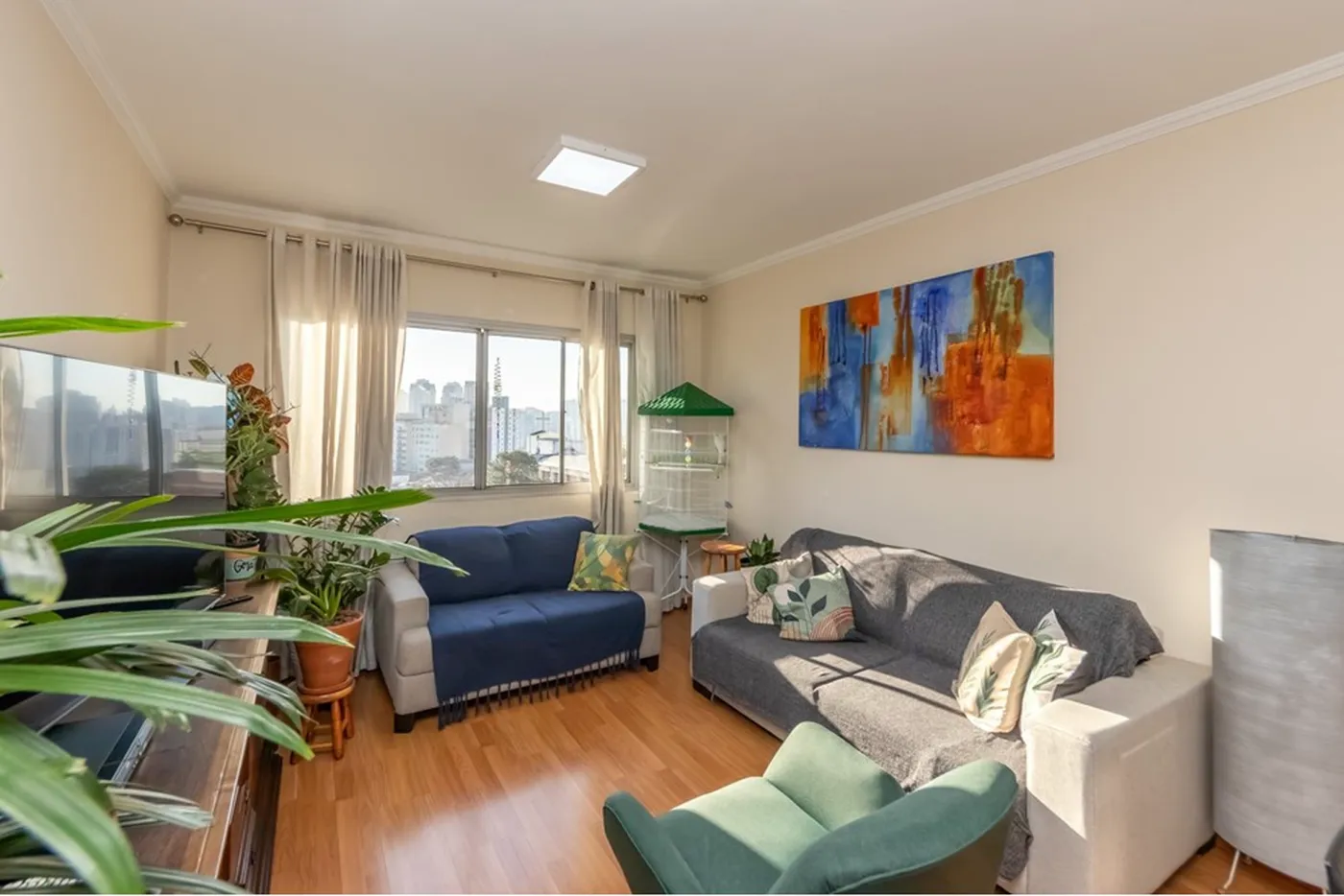 AM 495 Apto 601241033-92 - REMAX Ville Exclusividades