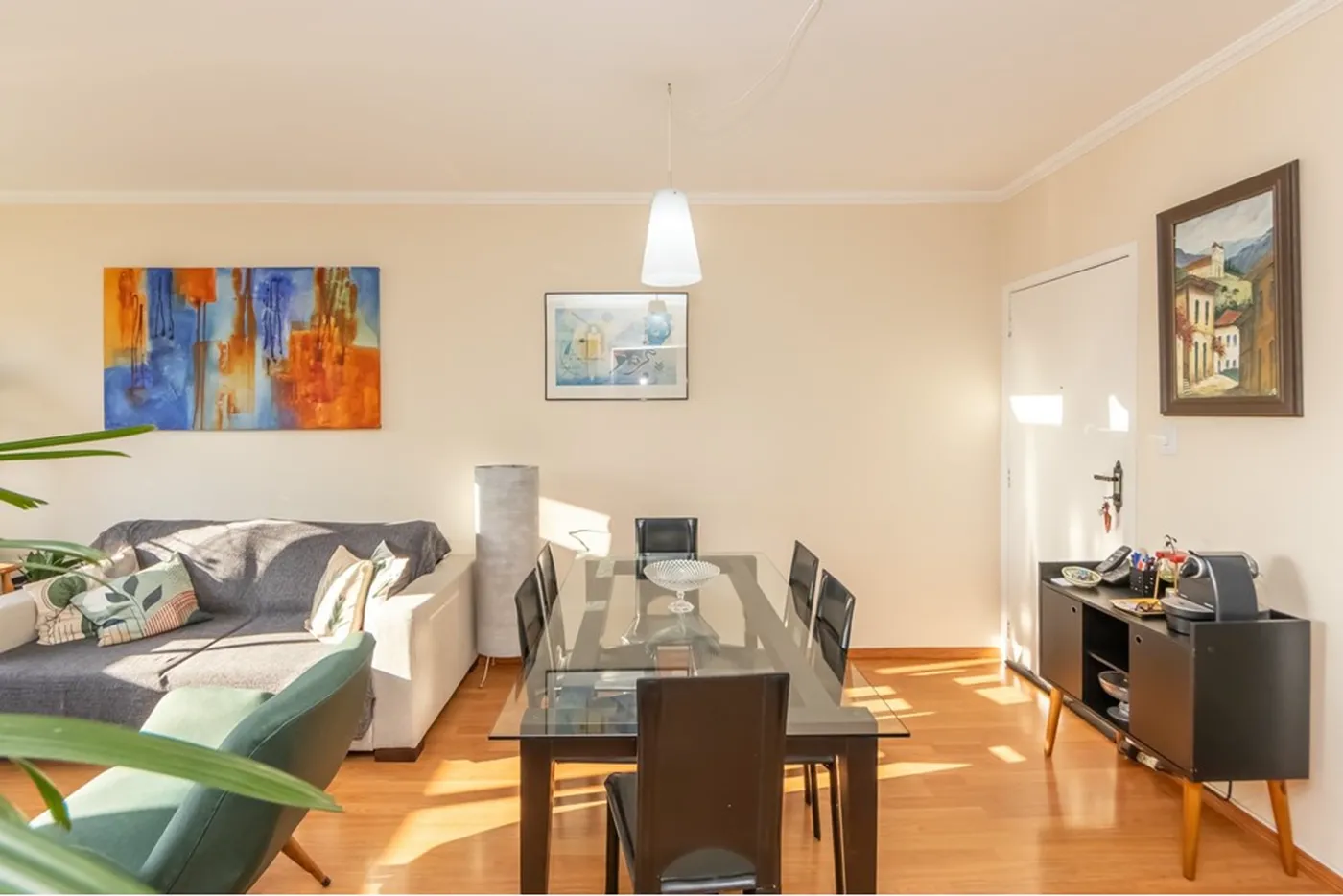 AM 495 Apto 601241033-92 - REMAX Ville Exclusividades