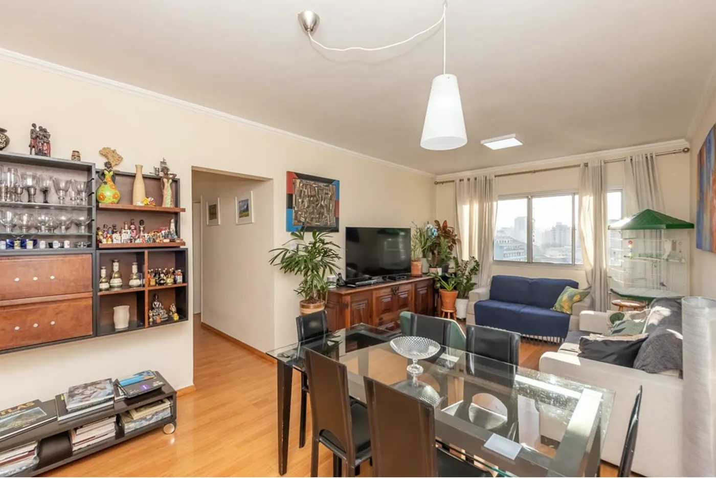 AM 495 Apto 601241033-92 - REMAX Ville Exclusividades