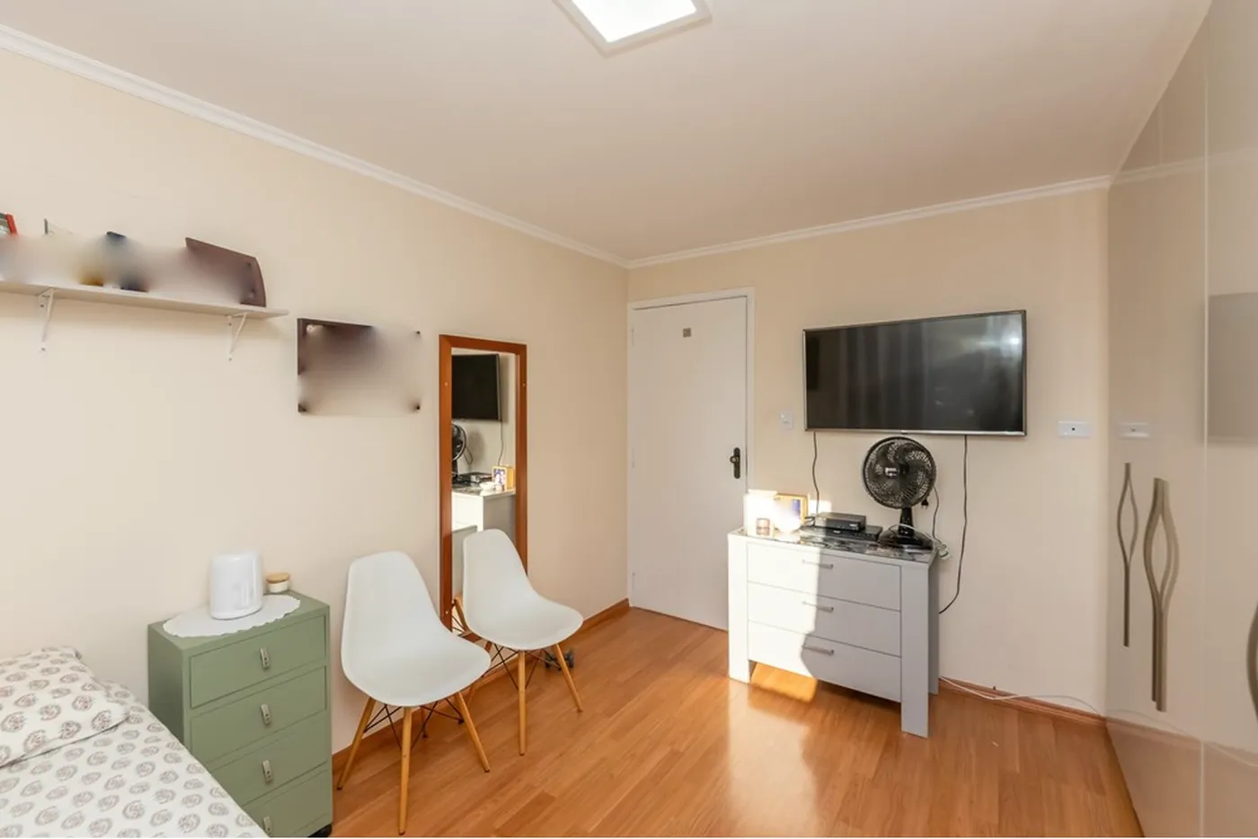 AM 495 Apto 601241033-92 - REMAX Ville Exclusividades