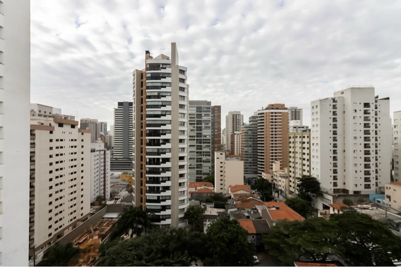 PB 1198 Apto 601721030-31 - REMAX Front Exclusividades