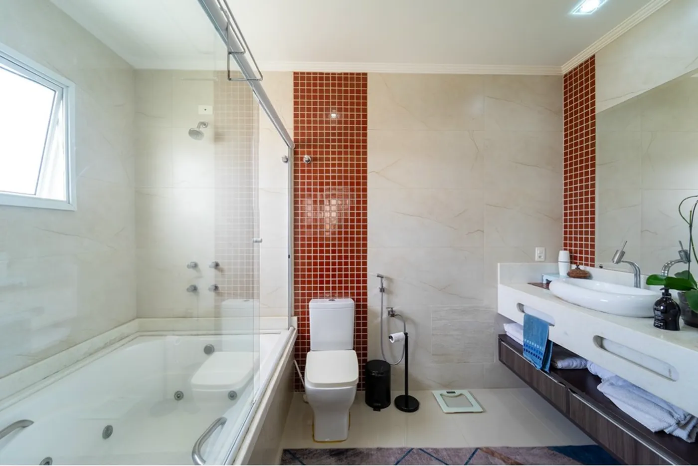 PDFDC 563 Casa 690591004-66 - REMAX Máxima Exclusividades
