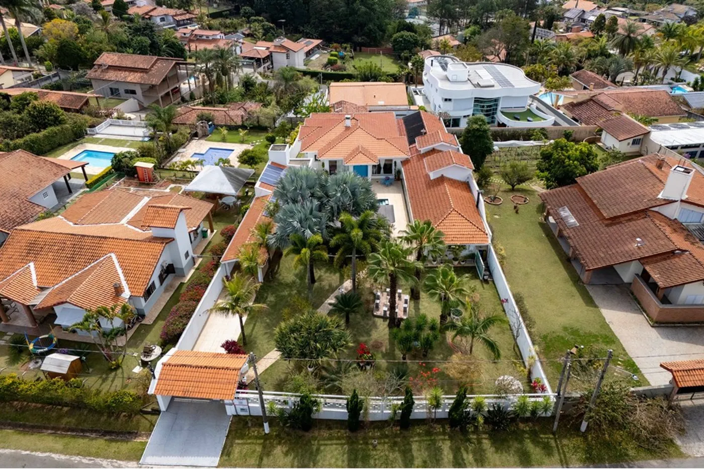 PDFDC 563 Casa 690591004-66 - REMAX Máxima Exclusividades