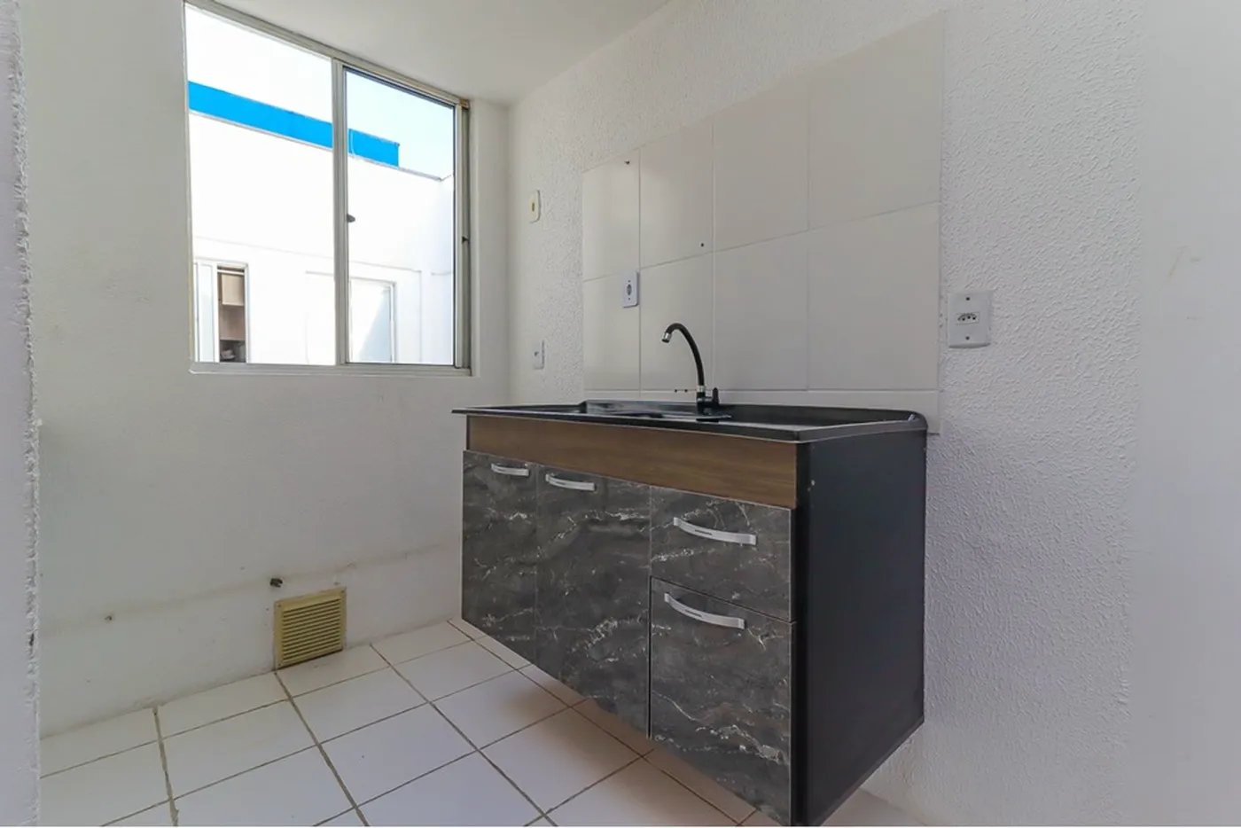 JLJKDO 505 Apto 610101007-37 - REMAX Tri Exclusividades