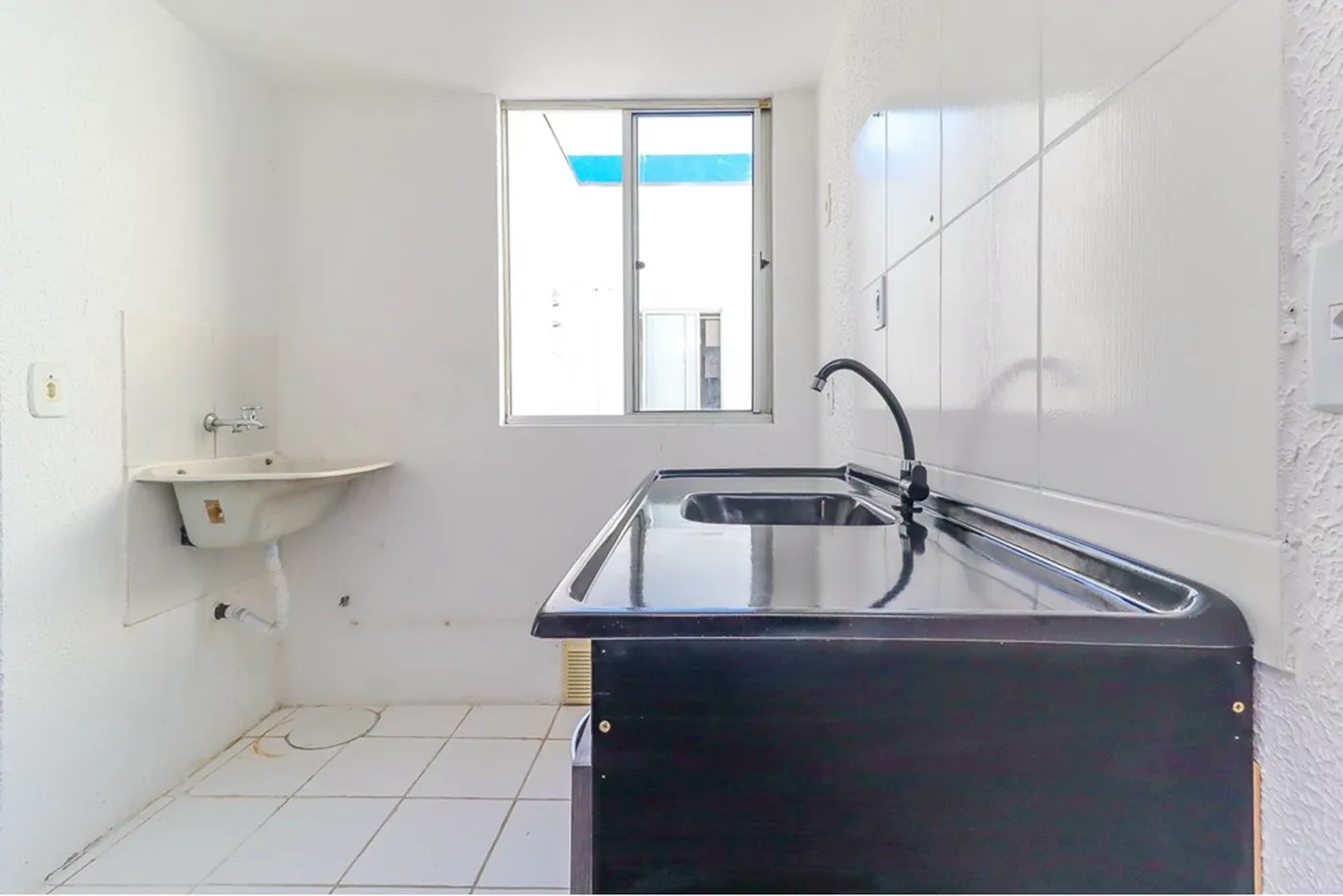 JLJKDO 505 Apto 610101007-37 - REMAX Tri Exclusividades