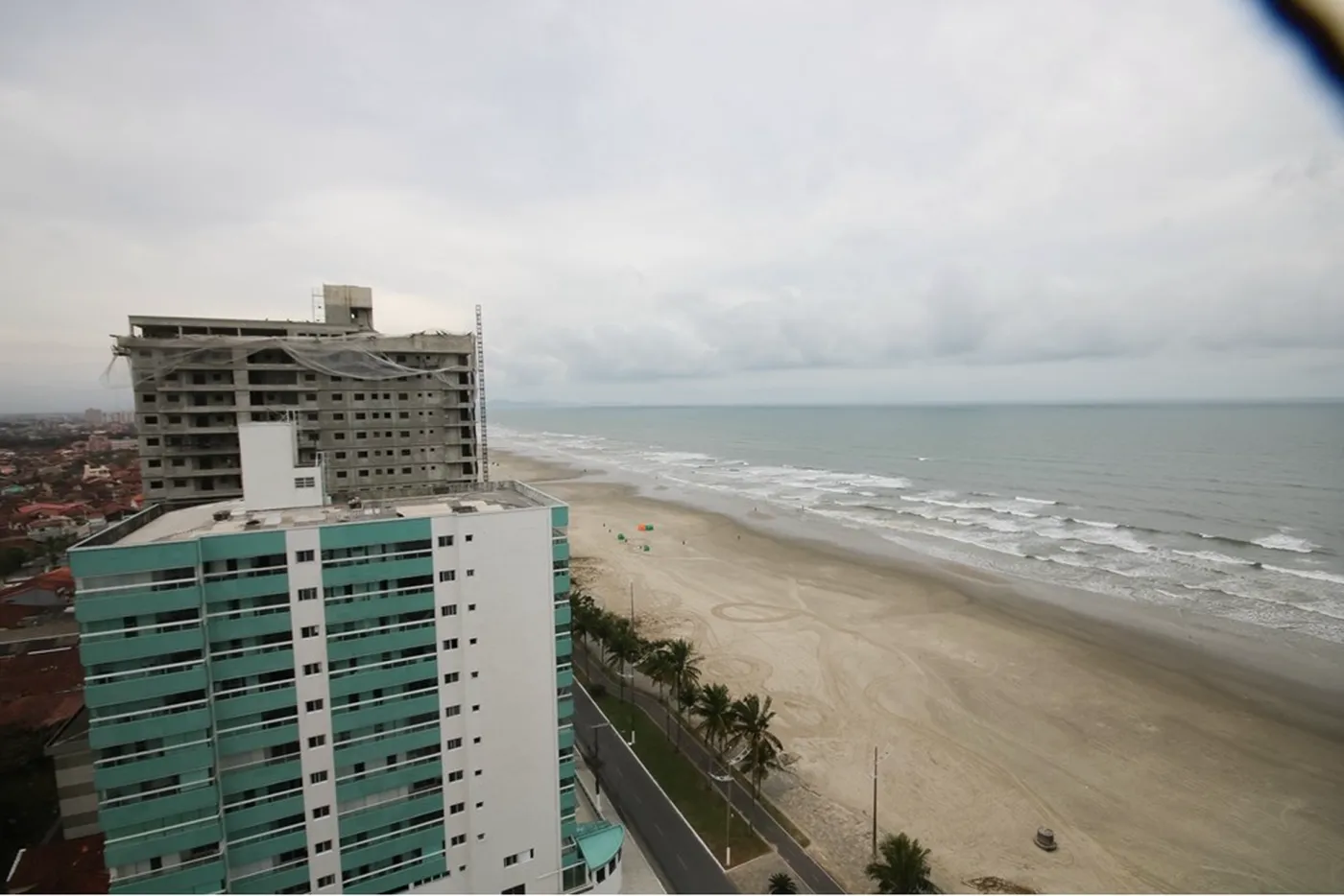 JRPCB 16140 Apto 601131017-49 - REMAX Ares Exclusividades