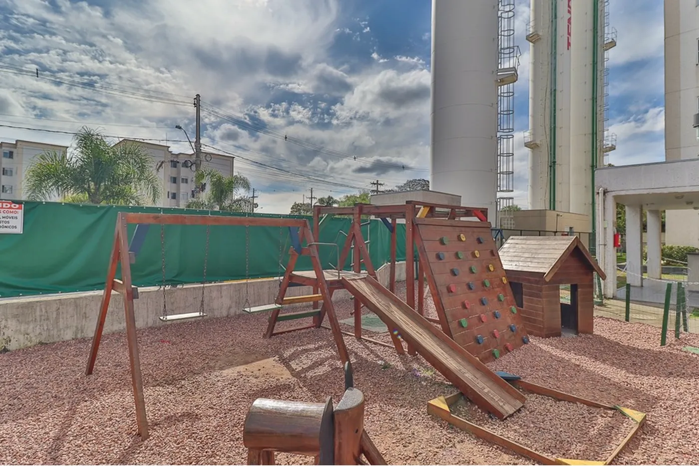 RSPN 931 Apto 610191054-8 - REMAX Casa Sul Exclusividades