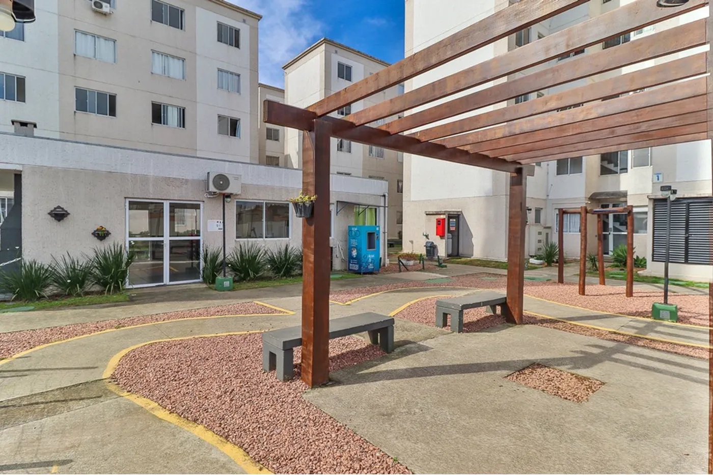 RSPN 931 Apto 610191054-8 - REMAX Casa Sul Exclusividades