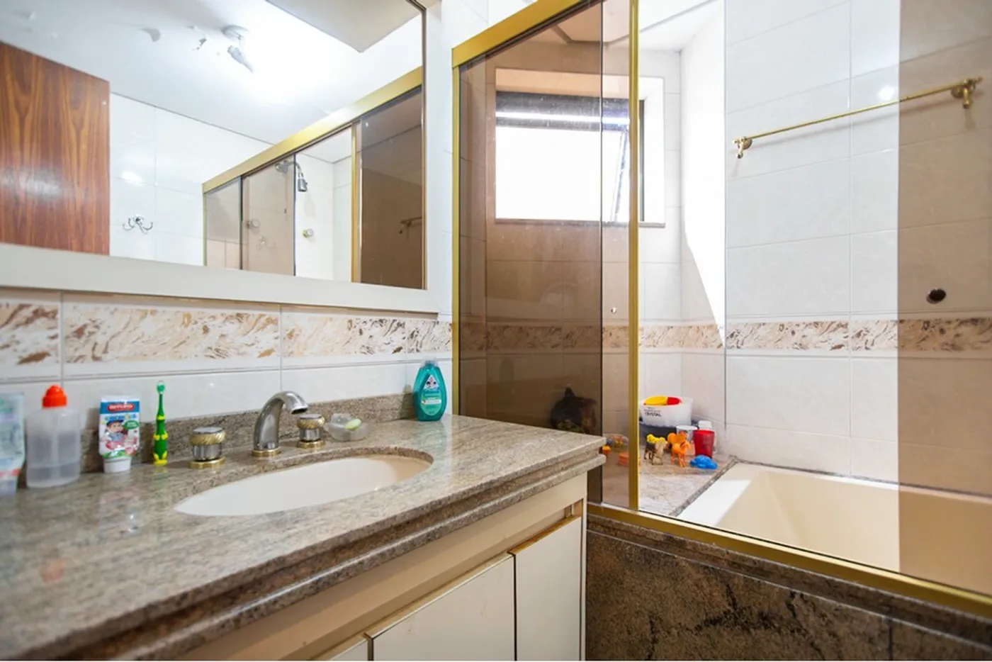 PA 688 Apto 601081090-15 - REMAX Lepex Exclusividades